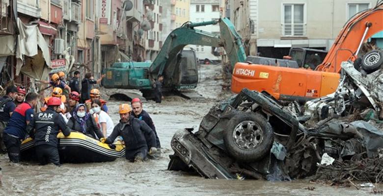 Batı Karadeniz’deki selde can kayıpları artıyor. AFAD, Kastamonu’da 25, Sinop’ta