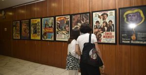 Yeşilçam Kolleksiyoneri Serdar Kürkbabaoğlu’nun Çukurova’dan Beyazperdeye Sinema Afişleri Sergisi, 28.