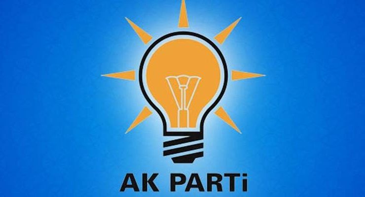 AKP’de üç dönem kuralı “istisnasız” uygulandı…