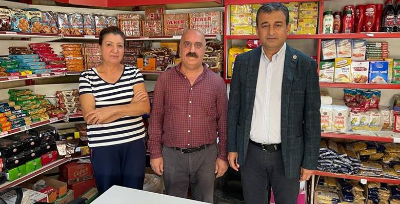 CHP Adana Milletvekili Burhanettin Bulut, Adana’da zincir marketlerin arasında ekonomik