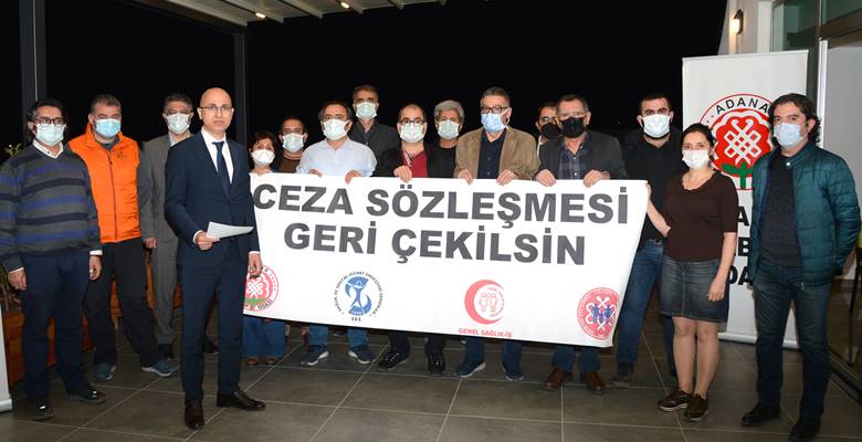 Adana- Tabip Odasında bir araya gelen TTB 2. Başkanı Doç. Dr.