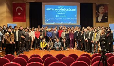 Genç Antalya Gönüllüleri bir arada…   