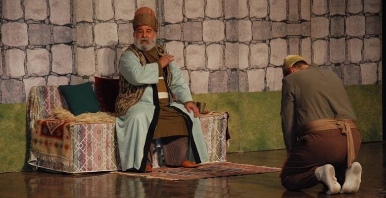 ADANA – Adana’nın en eski tiyatro topluluğu Dost Oyuncular, Erol