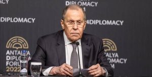 Rusya Dışişleri Bakanı Sergey Lavrov, Türkiye’nin ABD’nin baskısı altında Rus