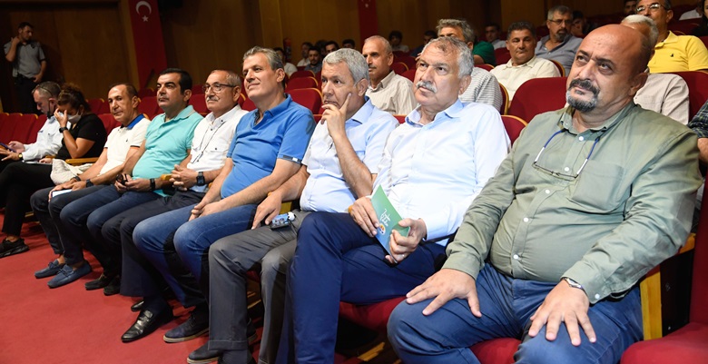 OLAYNET/ Adana- Anakent Belediyesi “Akdeniz Meyve Sineği” konulu toplantı düzenledi.