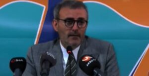 Gazeteci ve televizyoncu İsmail Küçükkaya, AKP Grup Başkanvekili Mahir Ünal’la