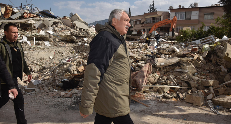 Adana deprem kentlerinde…