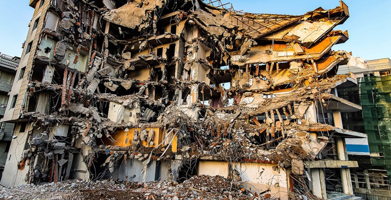 Çok sayıda hak sahibini zora koyan deprem felaketinde üçüncü hafta