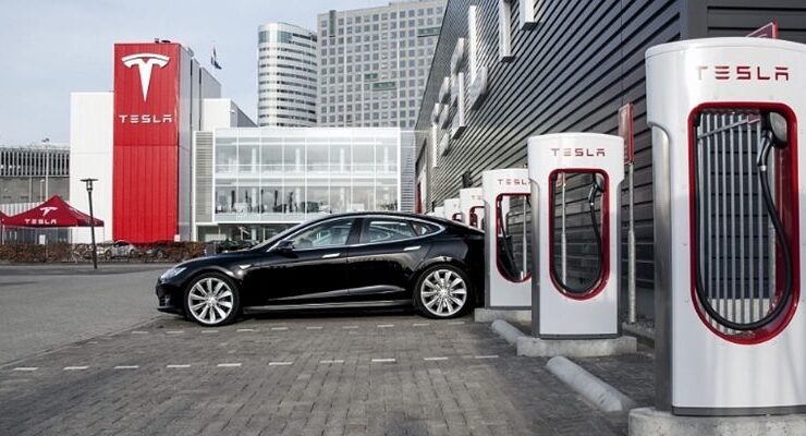 Tesla’ya şarj ağı kurma yetkisi