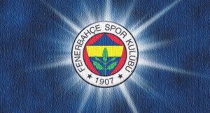 Fenerbahçe Kulübü’nün olağan mali genel kurulu sürerken yer yer sertleşmelere