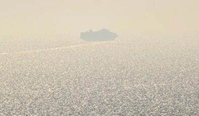 Yemen açıklarında İsrail gemisi kaçırıldı 