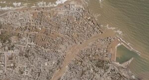 Libya’da binlerce insanın ölümüne ve en az 10 bin kişinin