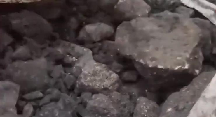 Kömür çuvallarında “taş” var!