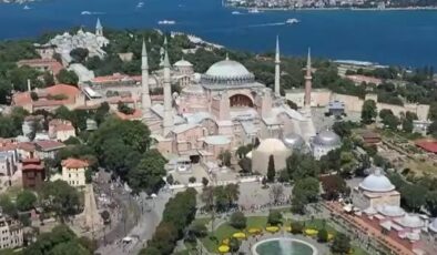 Ayasofya’ya turistik ziyaret 25 euro…