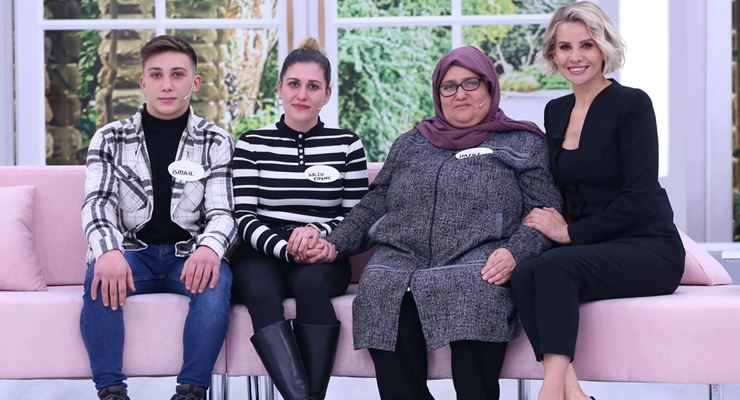 Olaynet– 27 yaşında ki Arzu Emine Demirbaş, hiç görmediği annesini