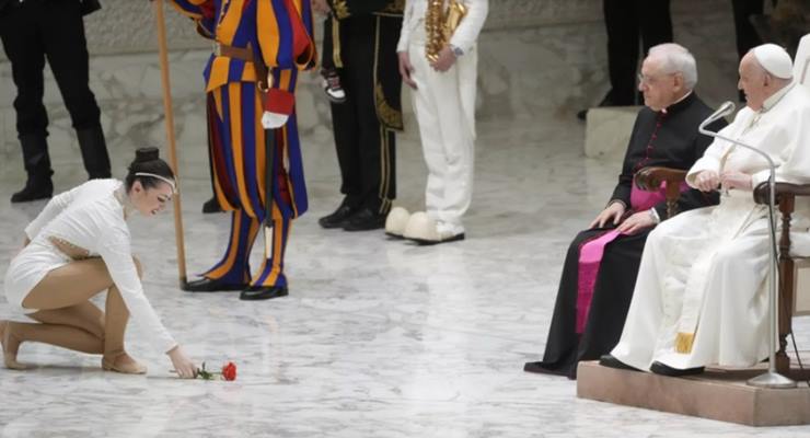Papa Francis: Cinsel haz Tanrı’nın armağanı…