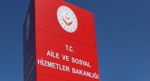 Aile ve Sosyal Hizmetler Bakanı Mahinur Özdemir Göktaş, engellilerin kamu