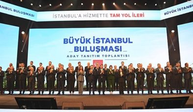 CHP, İstanbul ilçe belediye başkan adaylarını tanıttı