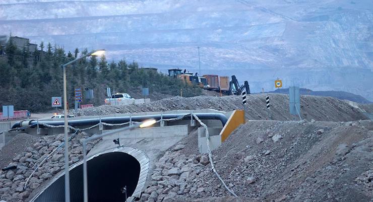 Erzincan’daki madende 9 işçiyi bulma çalışmaları sürüyor 