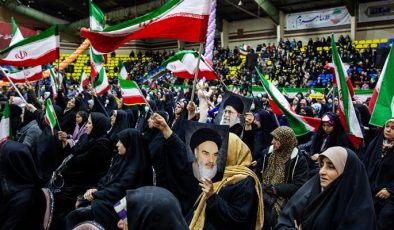İran seçimlerinde kazanan muhafazakar tutucular…
