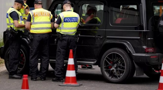 Almanya’da, iki Rusya casusu tutukladı