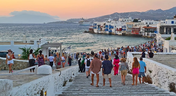 Yunan adalarında “Türk” coşkusu