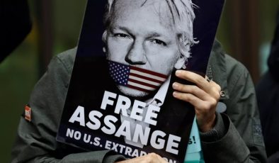 WikiLeaks kurucusu Assange, özgürlüğüne kavuştu