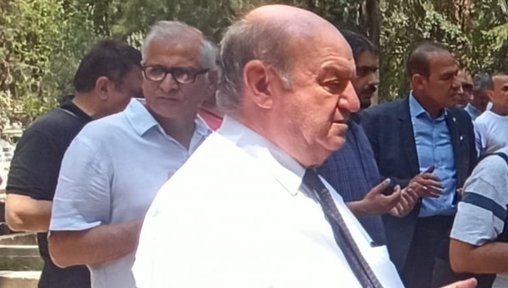 Adana- Çukurova Gazeteciler Cemiyeti kurucu üyelerinden, Yeni Adana Gazetesi İmtiyaz