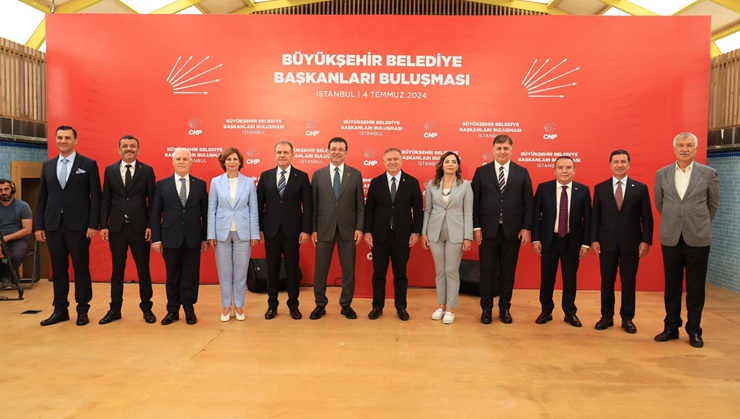 CHP’li Anakent Belediye Başkanları İstanbul’da bir araya geldi
