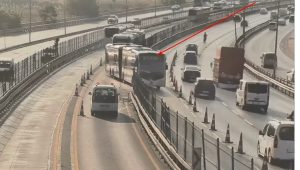 İstanbul- Sabah saatlerinde Küçükçekmece’de yaşanan, bir kişinin yaşamını yitirdiği metrobüs