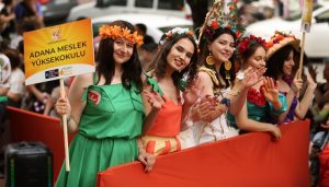 Türkiye’nin ve dünyanın dört bir yanından ziyaretçileri Adana’da buluşturacak olan