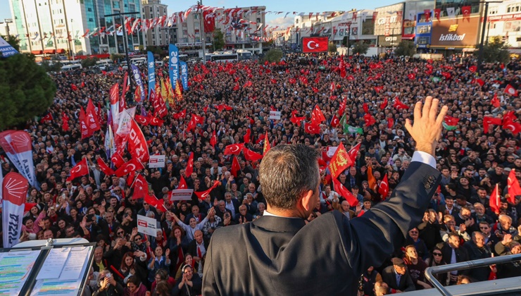 CHP’den Esenyurt’ta kayyıma karşı miting 