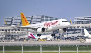 Amsterdam’dan Çukurova Havalimanı’na İstanbul aktarmalı uçmak isteyen Hollandalı yolcu Paula