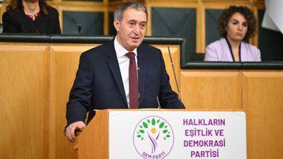 DEM Parti Eş Genel Başkanı Tuncer Bakırhan, partisinin haftalık meclis