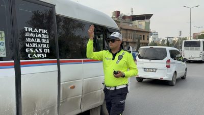 Adana Emniyet Müdürlüğü Trafik Şube Müdürlüğü ekipleri, zaman zaman ilimizde