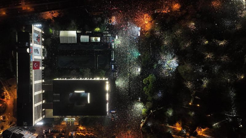 İstanbul'da Saraçhane Meydanı'nda 1 Temmuz'da düzenlenen miting sırasında gözaltına alınan