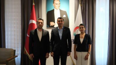 CHP, görevden uzaklaştırılan Ceyhan Belediye Başkanı Kadir Aydar’ın yerine belediye