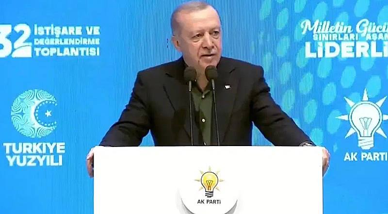 Cumhurbaşkanı ve AKP Genel Başkanı Recep Tayyip Erdoğan, partisinin 32.