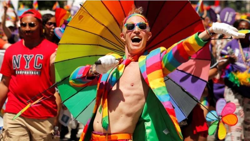 Amsterdam’da dün düzenlenen Prime Parade, sadece Hollanda’nın değil, tüm dünyanın
