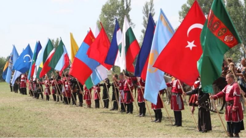 Birçok insan Baltık ülkeleri ile Ukrayna, Macaristan ve Kırım’ın sadece