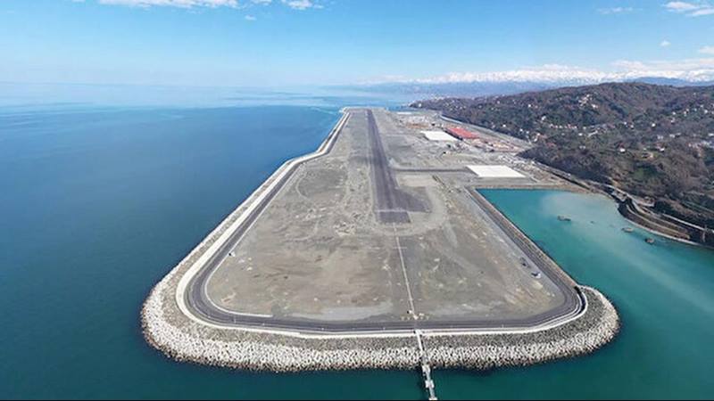 Cumhurbaşkanı Recep Tayyip Erdoğan, Trabzon Hayri Gür Spor Salonu’nda düzenlenen