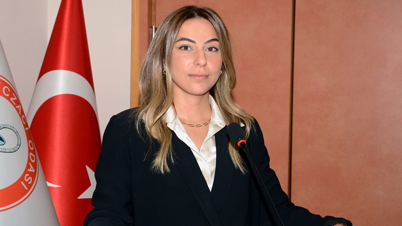 Adana Eczacı Odası (ADEO) Başkanı Ecz. Ezgi Elekarışmaz, ilaç yokluğunun