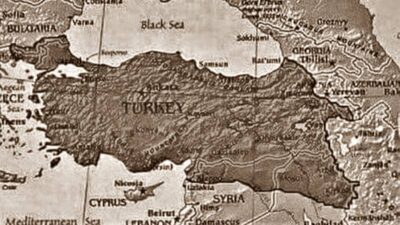 Bu antlaşma, Türkiye Cumhuriyeti’nin dış politikasında ve sınırlarının netleşmesinde dönüm