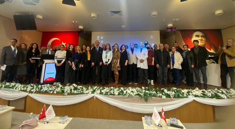 TROD hasta okulunda radyoterapi ve doğru beslenme anlatıldı Türk Radyasyon Onkolojisi Derneği, Adana’da düzenlediği hasta okulunda erken tanı