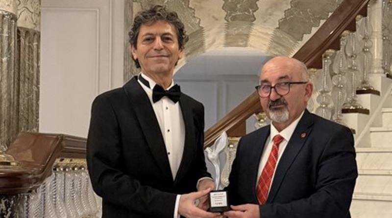 Nobel Barış Ödülü adayı yazar Akif Manaf, küresel barış çalışmaları