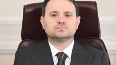 Bakan Gürlek’ten çetelere karşı yeni genelge Adalet Bakanı Akın Gürlek, sosyal medya üzerinden yaptığı açıklamayla organize