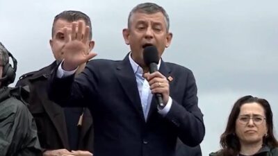 CHP’nin ‘Millet iradesine sahip çıkıyor’ mitinglerinin 100’üncüsü Çanakkale Cumhuriyet Meydanı’nda