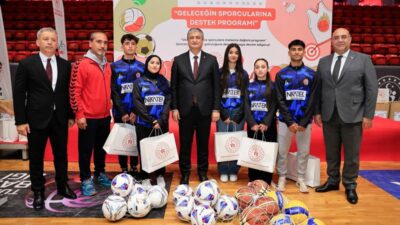 Adana Valisi Mustafa Yavuz, Adana Gelişim İzlencesi doğrultusunda düzenlenen törenle,
