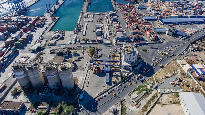 İnşaat alanının öncü kuruluşlarından olan Akçansa’da devir süreci başlıyor. Sabancı