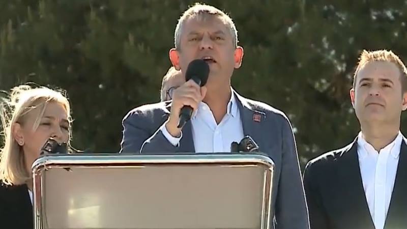 CHP'nin belediye başkanlarına yönelik operasyonlara tepki olarak düzenlenen 'Millet İradesine